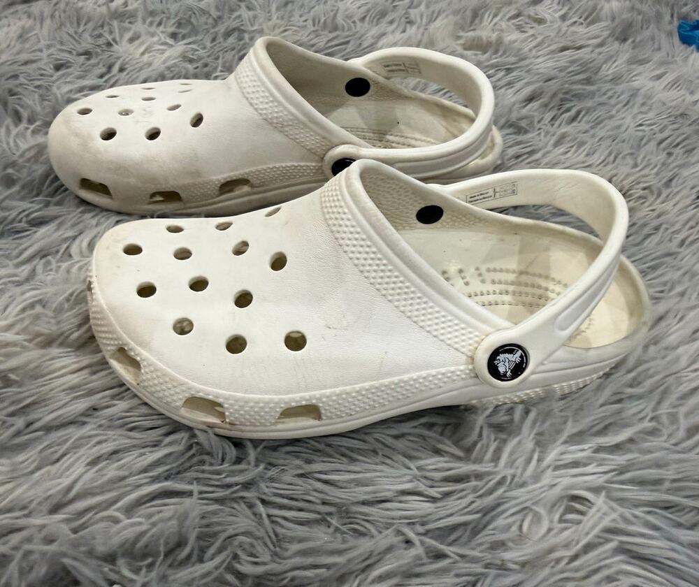 Crocs Kids White Slip-On Lightweight Comfort Clog Sandals US 5